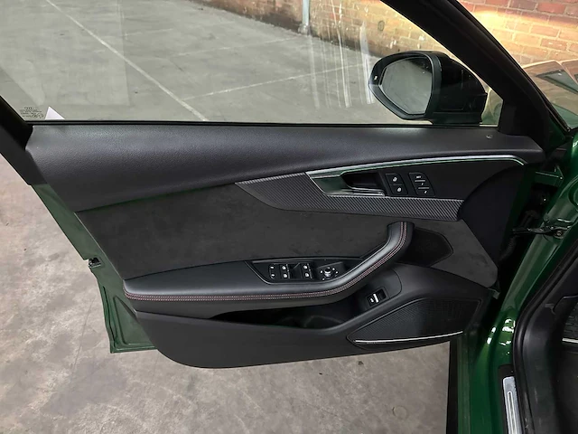 Audi rs4 avant 2.9 tfsi quattro 450pk 2019 facelift (origineel-nl), rp-518-t - afbeelding 47 van  68