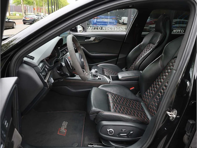 Audi rs4 avant 2.9 tfsi quattro 450pk automaat 2019, p-072-rn - afbeelding 4 van  39