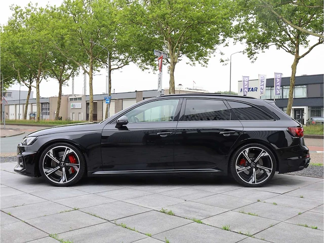 Audi rs4 avant 2.9 tfsi quattro 450pk automaat 2019, p-072-rn - afbeelding 12 van  39