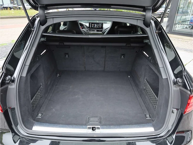 Audi rs4 avant 2.9 tfsi quattro 450pk automaat 2019, p-072-rn - afbeelding 25 van  39