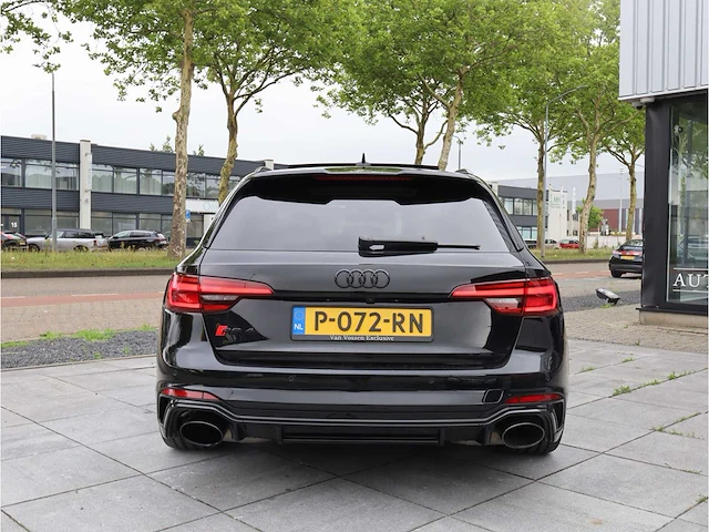 Audi rs4 avant 2.9 tfsi quattro 450pk automaat 2019, p-072-rn - afbeelding 34 van  39