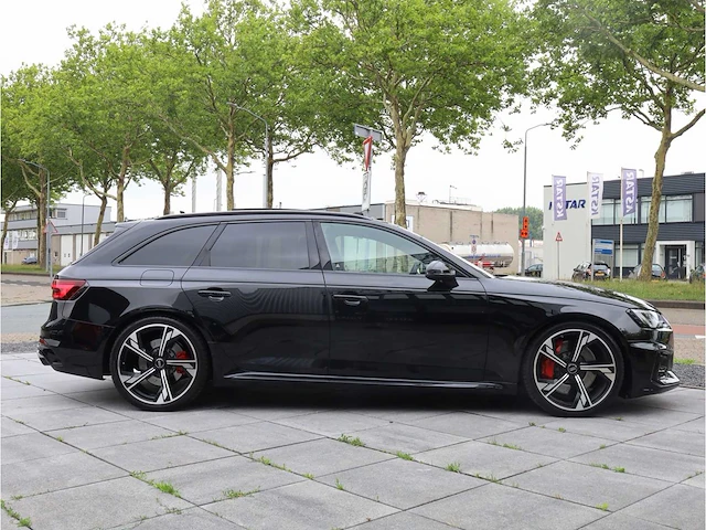 Audi rs4 avant 2.9 tfsi quattro 450pk automaat 2019, p-072-rn - afbeelding 36 van  39