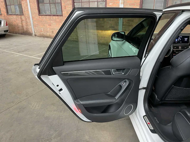 Audi rs4 avant 4.2 fsi v8 quattro 450pk 2012, h-121-hg - afbeelding 37 van  60