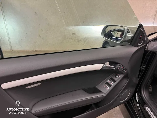 Audi rs5 cabriolet 4.2 fsi v8 quattro 450 2013, r-932-vd - afbeelding 49 van  70