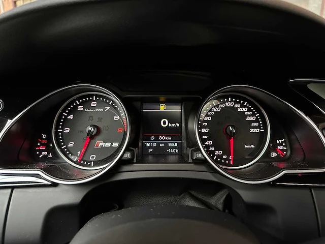 Audi rs5 coupe 4.2 fsi v8 quattro 450pk 2011, gn-735-r - afbeelding 35 van  73