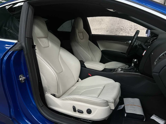 Audi rs5 coupe 4.2 v8 fsi quattro 450pk 2011 - afbeelding 17 van  35