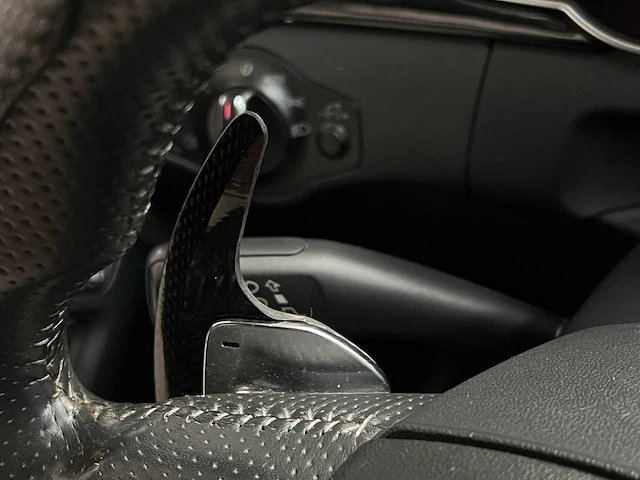 Audi rs5 coupe 4.2 v8 fsi quattro 450pk 2011 - afbeelding 21 van  35