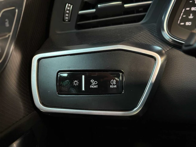 Audi rs6 avant 4.0 tfsi v8 quattro c8 600pk 2019 -milltek-, p-381-bk - afbeelding 52 van  96