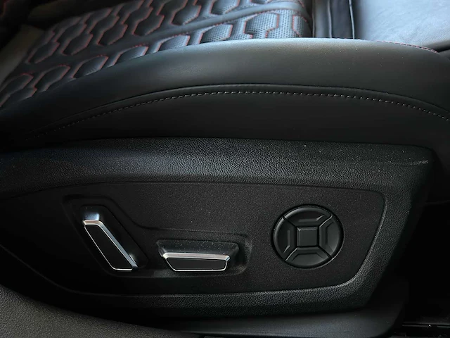 Audi rs6 avant 4.0 tfsi v8 quattro c8 600pk 2020, k-535-lp - afbeelding 72 van  83