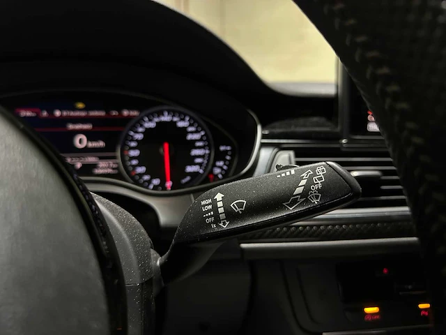 Audi rs6 avant 4.0 tfsi v8 quattro pro line plus 560pk 2015, z-040-gf - afbeelding 41 van  70