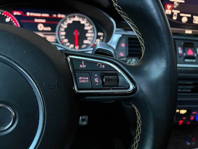 Audi rs6 avant 4.0 v8 tfsi quattro (performance) pro line plus c7 605pk 2017 (carbon), rs-956-n - afbeelding 37 van  79