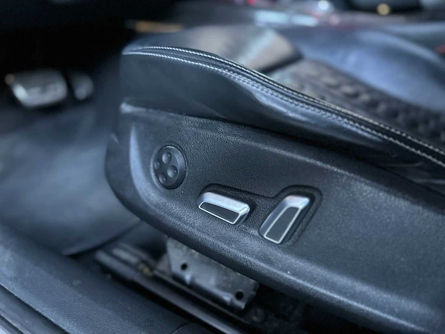 Audi rs6 avant 4.0 v8 tfsi quattro pro line plus 560pk 2014, nl-031-s - afbeelding 41 van  58