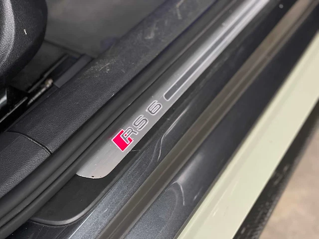 Audi rs6 avant 4.0 v8 tfsi quattro pro line plus 700+pk 2015 (milltek & akrapovic) , sl-779-j - afbeelding 55 van  74