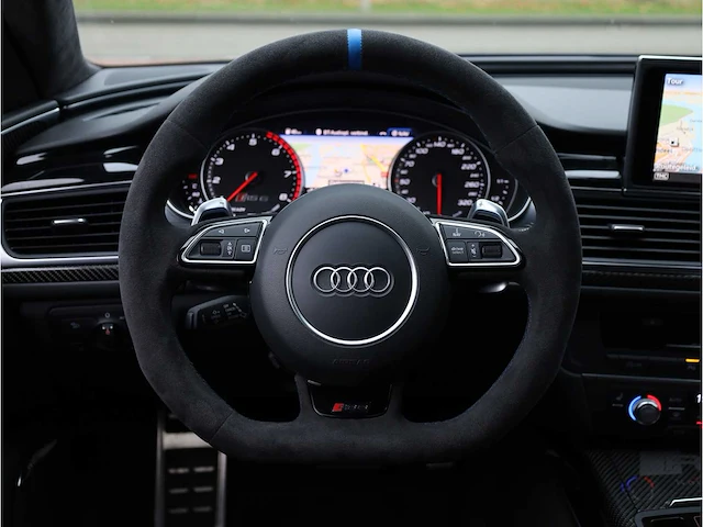 Audi rs6 avant performance abt nogaro edition 1/150 705pk automaat 2018 - afbeelding 9 van  45