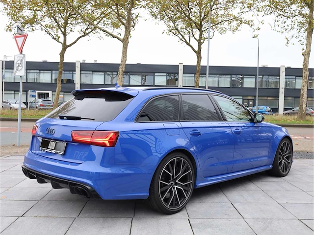 Audi rs6 avant performance abt nogaro edition 1/150 705pk automaat 2018 - afbeelding 41 van  45