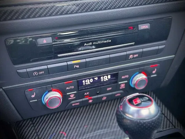 Audi rs6 plus avant 4.0 tfsi quattro pro line plus s-tronic automaat, hn-500-t - afbeelding 37 van  49