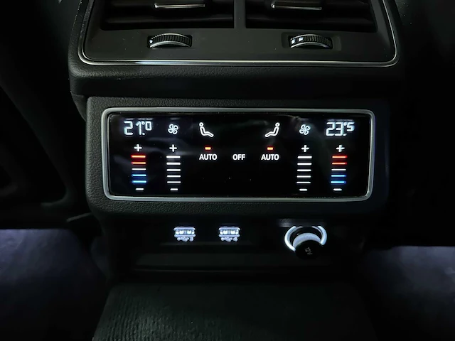 Audi rs6-r abt 1-125 4.0 tfsi v8 quattro 800pk 1000nm 2020 c8, nl-kenteken - afbeelding 74 van  93