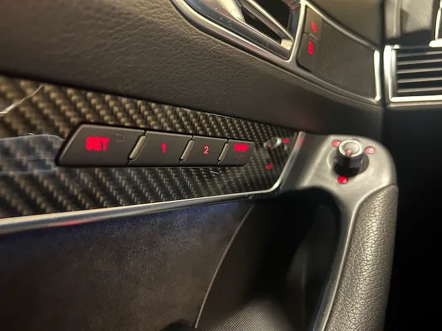 Audi rs6 sedan 5.0 v10 quattro 580pk 2010 - afbeelding 33 van  89