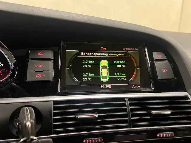 Audi rs6 sedan 5.0 v10 quattro 580pk 2010 - afbeelding 39 van  89