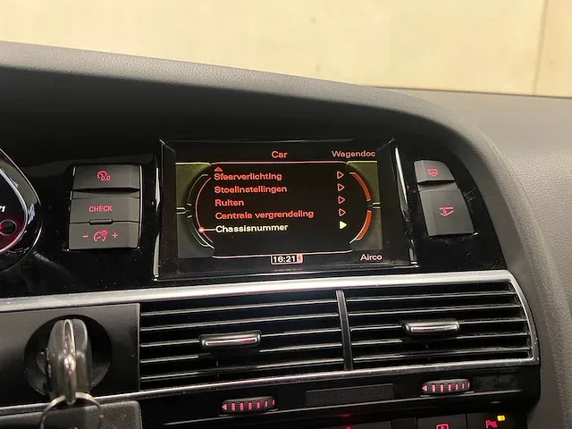 Audi rs6 sedan 5.0 v10 quattro 580pk 2010 - afbeelding 41 van  89