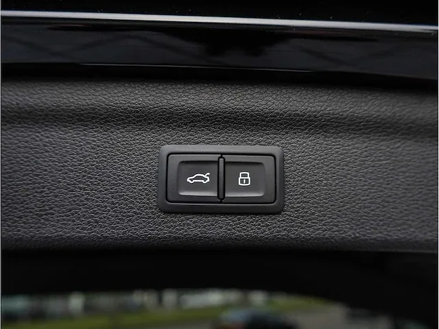 Audi rsq3 2.5 tfsi quattro 400pk automaat 2020 leer 360°camera b&o keyless matrix milltek eventuri klasse 5, r-623-ls - afbeelding 17 van  37