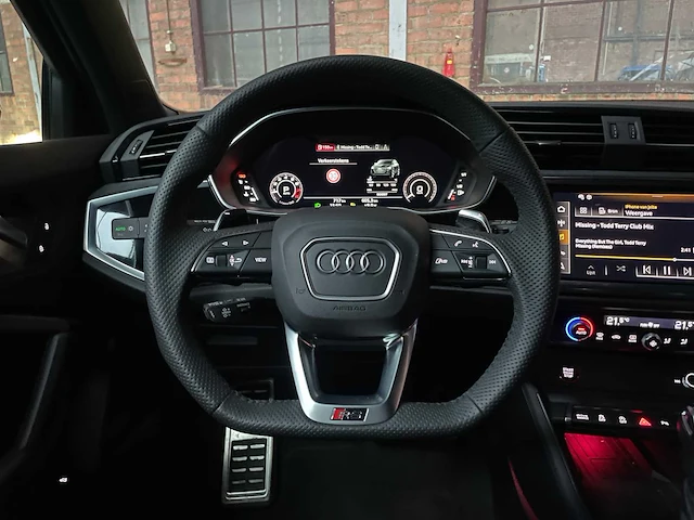 Audi rsq3 sportback quattro 400pk 2023 (fabrieksgarantie) - afbeelding 15 van  50