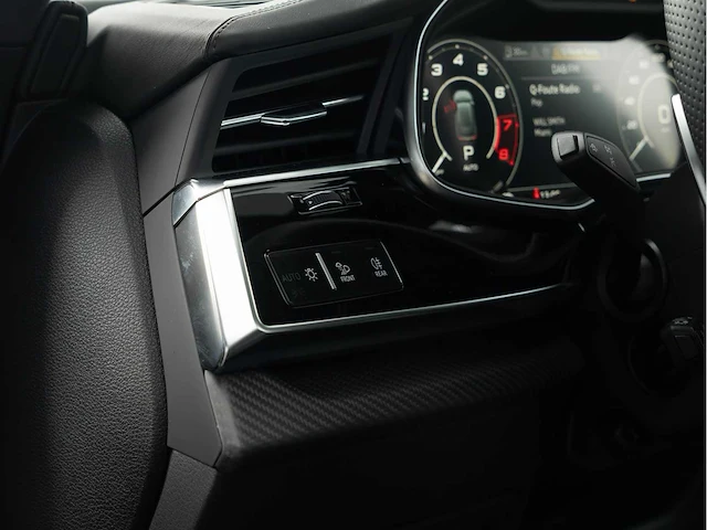 Audi rsq8 performance 2025 | 02-52-97 i - afbeelding 44 van  70
