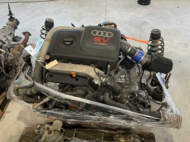 Audi s3 8l 1,8t amk motorset - afbeelding 2 van  9