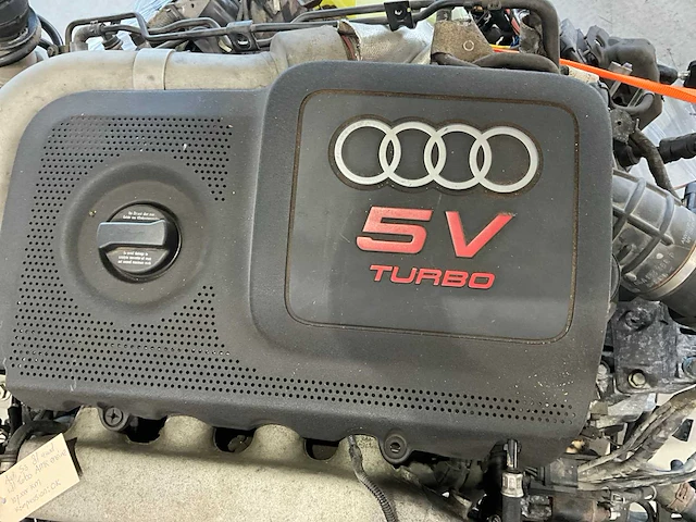 Audi s3 8l 1,8t amk motorset - afbeelding 3 van  9