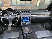 Audi s4 cabriolet 4.2 v8 344pk 2005 -youngtimer- - afbeelding 17 van  36