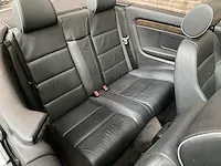 Audi s4 cabriolet 4.2 v8 344pk 2005 -youngtimer- - afbeelding 28 van  36