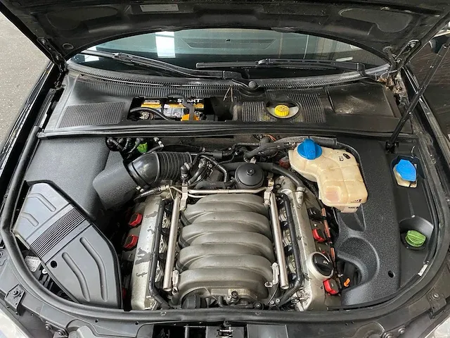 Audi s4 cabriolet 4.2 v8 344pk 2005 -youngtimer- - afbeelding 29 van  36