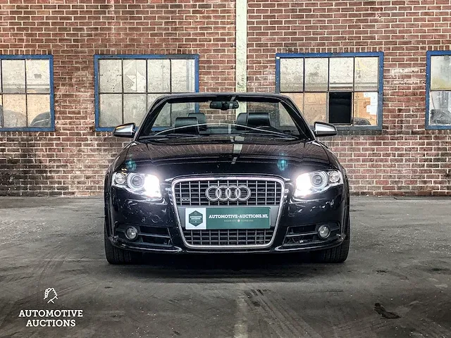 Audi s4 cabriolet 4.2 v8 344pk 2005 -youngtimer- - afbeelding 31 van  36