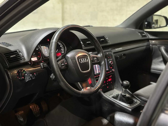 Audi s4 limousine 4.2 v8 quattro pro line b7 -manual- 344pk a4 2005, 40-rf-sz - afbeelding 15 van  57