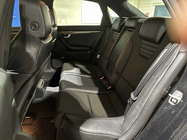 Audi s4 limousine 4.2 v8 quattro pro line b7 -manual- 344pk a4 2005, 40-rf-sz - afbeelding 35 van  57