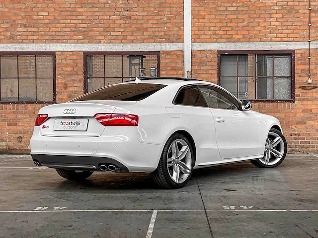Audi s5 4.2 v8 354pk 2009 youngtimer - afbeelding 11 van  43