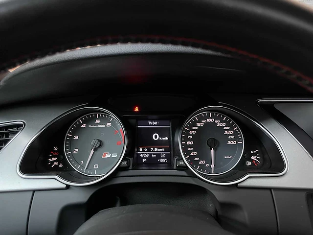 Audi s5 4.2 v8 354pk 2009 youngtimer - afbeelding 26 van  43