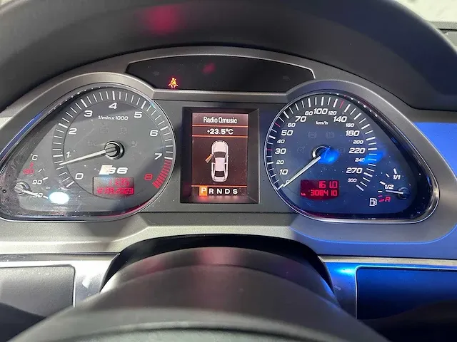 Audi s6 5.2 v10 automaat, 81-tj-pf - afbeelding 2 van  35