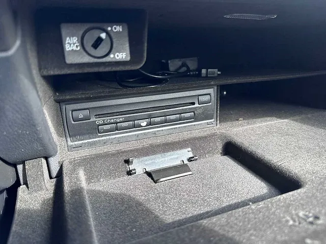 Audi s6 5.2 v10 automaat, 81-tj-pf - afbeelding 8 van  35