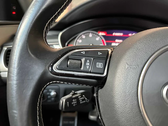 Audi s6 avant s-line 4.0 tfsi v8 proline+ 450pk 2016, h-586-jn - afbeelding 39 van  77