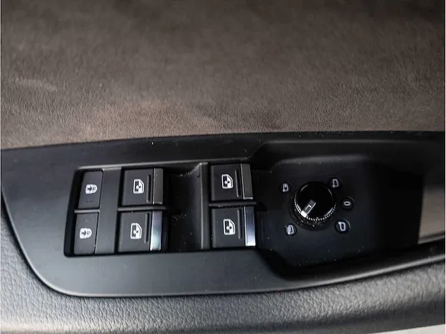 Audi s6 avant tdi quattro 350pk automaat 2019 panoramadak 360°camera bang&olufsen 22"inch vossen, n-555-bt - afbeelding 28 van  45