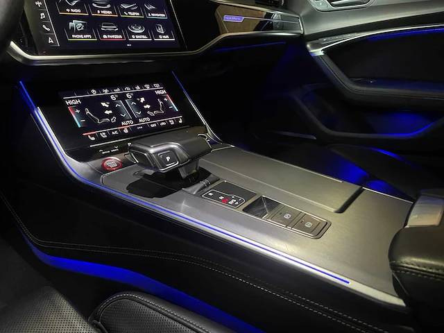 Audi s7 sportback s-line 3.0 v6 350pk 2019 (new-model) - afbeelding 37 van  64