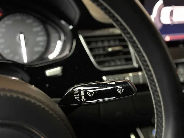 Audi s8 4.0 tfsi v8 plus quattro 605pk 2017 - afbeelding 29 van  77