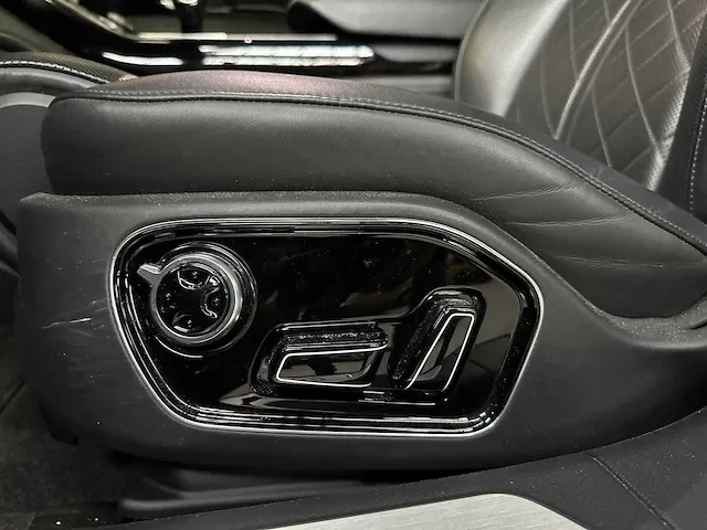 Audi s8 4.0 tfsi v8 plus quattro 605pk 2017 - afbeelding 46 van  77