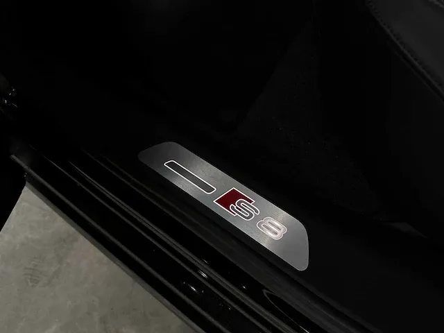 Audi s8 4.0 tfsi v8 plus quattro 605pk 2017 - afbeelding 50 van  77