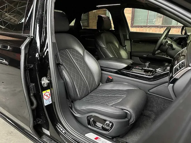 Audi s8 4.0 tfsi v8 plus quattro 605pk 2017 - afbeelding 53 van  77