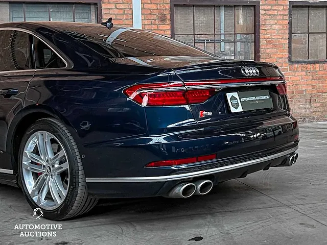 Audi s8 4.0 tfsi v8 quattro s-line 571pk 2021 nieuw-model - afbeelding 18 van  76
