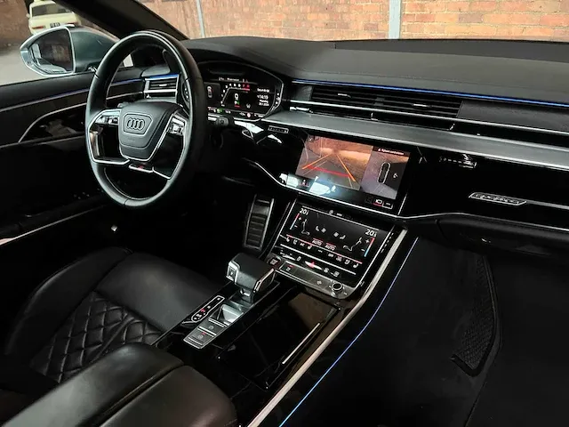 Audi s8 4.0 tfsi v8 quattro s-line 571pk 2021 nieuw-model - afbeelding 63 van  76
