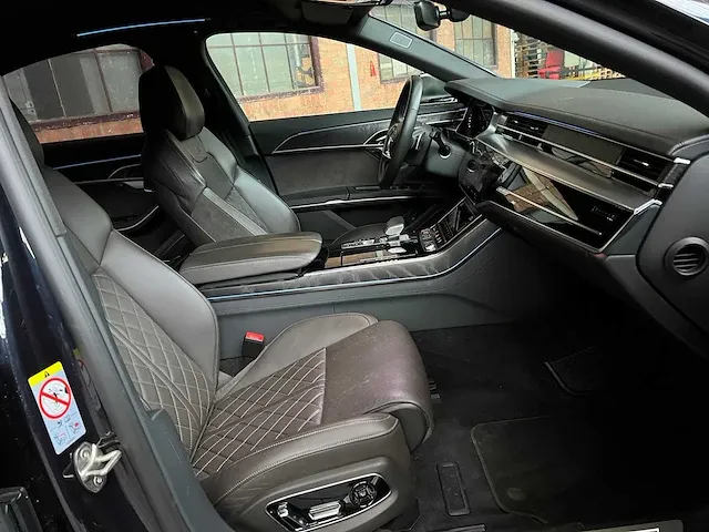Audi s8 4.0 tfsi v8 quattro s-line 571pk 2021 nieuw-model - afbeelding 70 van  76