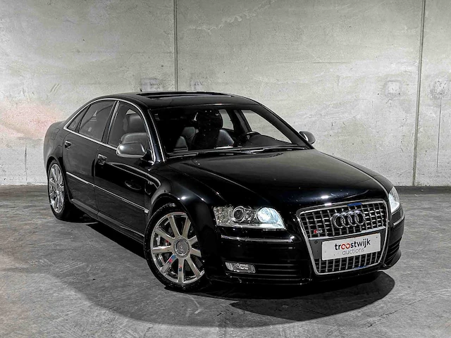 Audi s8 5.2 v10 quattro 450pk 2006, 05-kkj-7 youngtimer - afbeelding 8 van  48